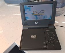 Portable dvd player