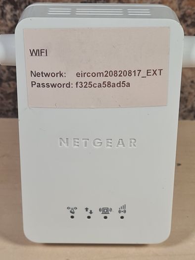 NETGEAR WN3000RP wifi booster range extender internet router modem