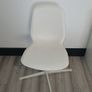 White Swivel Office Chair Image 4