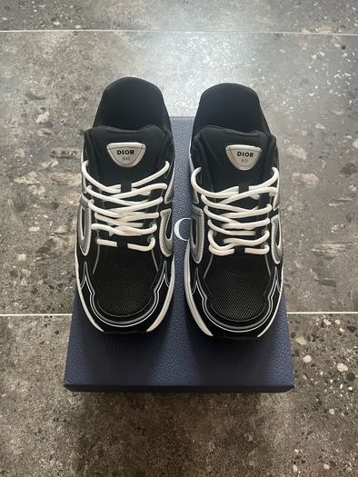 Dior b30