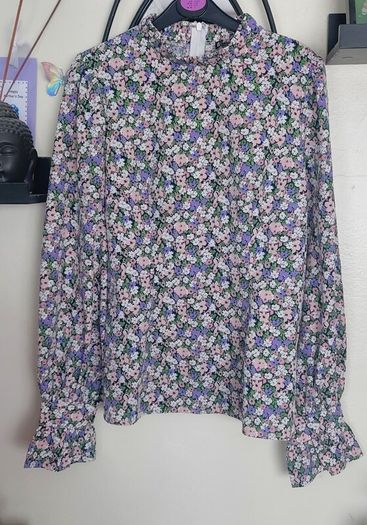 Girl In Mind Top