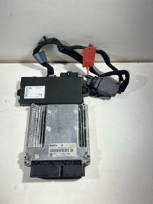 Bmw E60  520d N47d20a Ecu Kit Dde 7803373 Cas3 520d