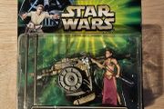 Star Wars Princess Leia With Sail Barge Cannon. 3.75" Scale (Some Edge Wear To The Card) New &amp; Unopened