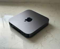 Mac Mini 2018 (16GB RAM, 3.6 GHz Quad-Core i3, 256GB)