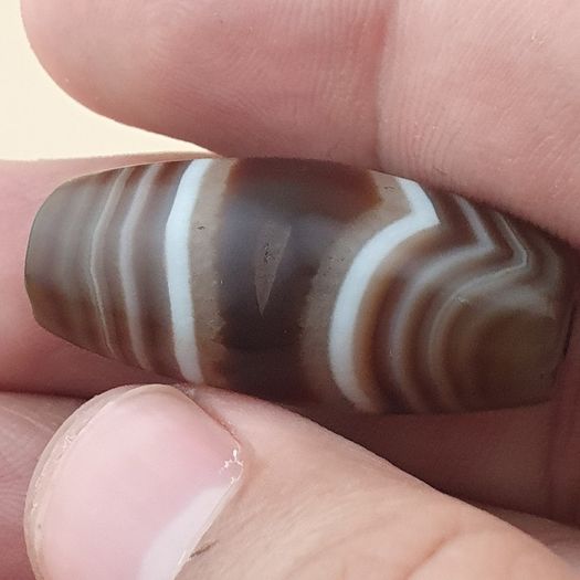 Vintage Middle Eastern Yemeni Suliemani Natrual Eye Agate Bead Amulet