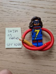 lego sh0375 ms. Marvel, set 76076
