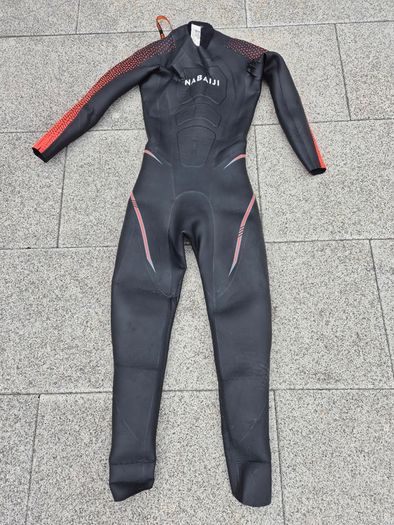 Wetsuit