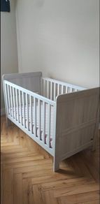 Pristine cotbed mamas & papas