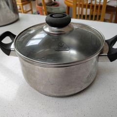 stainless steel pot