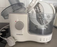 Kenwood FP120 Compact Food Processor
