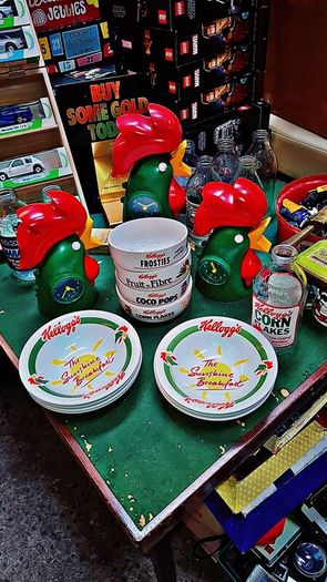 1990's Kellogs collectable Bowls