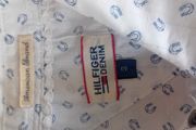 ladies shirt. Tommy Hilfiger. Size small