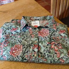 Womans plus size. Khaadi Floral shirt..new with tags.