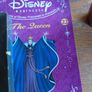Disney princess magazine with dolls Image 4