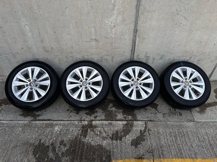 Genuine Volkswagen 16" Alloy Wheels