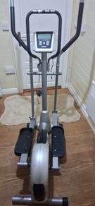 Cross Trainer