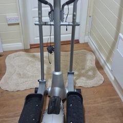 Cross Trainer