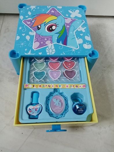 My Little Pony vanity set