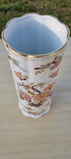 Royal Porzellan Bavaria KPM Germany Handarbeit cilinder vase
