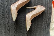 High heels with crystals