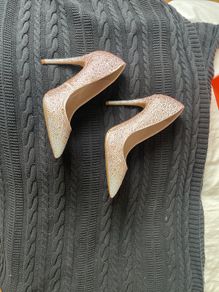 High heels with crystals