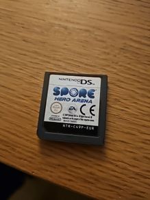 Spore Hero Arena DS