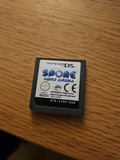 Spore Hero Arena DS
