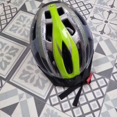 Bicycle helmet