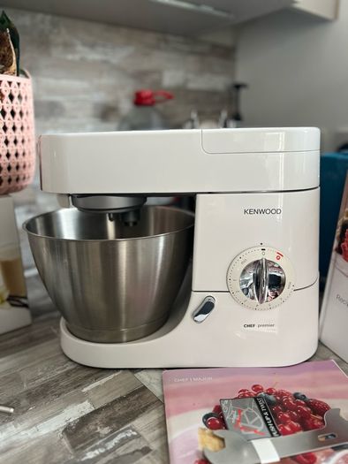kenwood Premier Chef Kitchen Machine