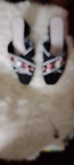 glamourous sandals size 41. And 42