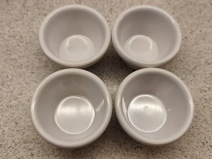 Set of 4 White Porcelain Ramekins / Sauce Pots (Oven Safe)