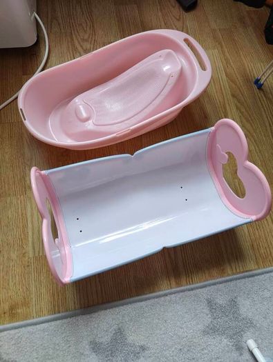 Doll bed and bath