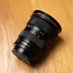 Canon New FD 20-35 mm f/3.5 L