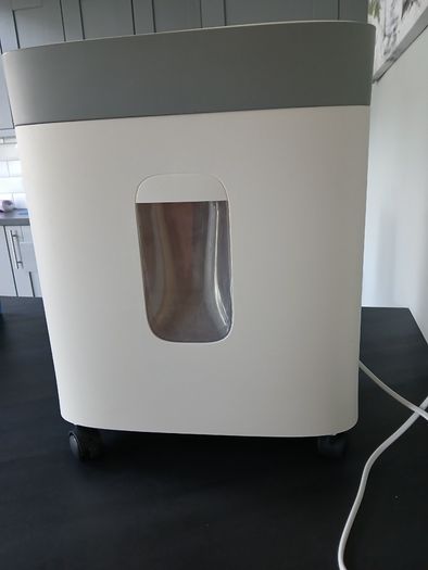 United Office paper shredder