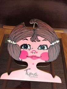 Pop Art Twiggy Head Vintage Clothes Hanger