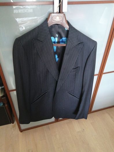 William Hunt men's suit