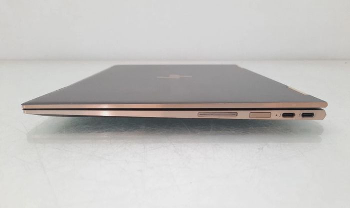 HP Spectre X360 13-Ae003na 13.3" Touchscreen Laptop i7-8550U 16GB RAM 512GB NVME SSD Windows 11 Pro