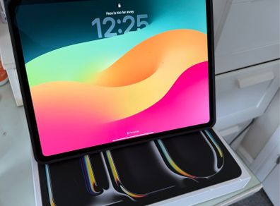 Apple iPad Pro 13-inch M4 2024 256GB Mint Condition