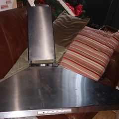 Cooker hood