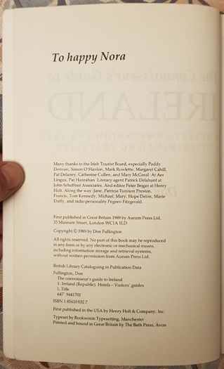 The Connoisseurs Guide To Ireland: A Select Compendium For The Discriminating Traveller by Don Fullington