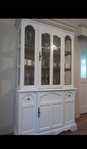 cabinet kitchen