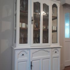 cabinet kitchen