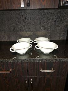 4 Mason's cups