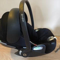 Cybex Cloud T i-Size Infant Car Seat Excellent Condition (No Accidents)