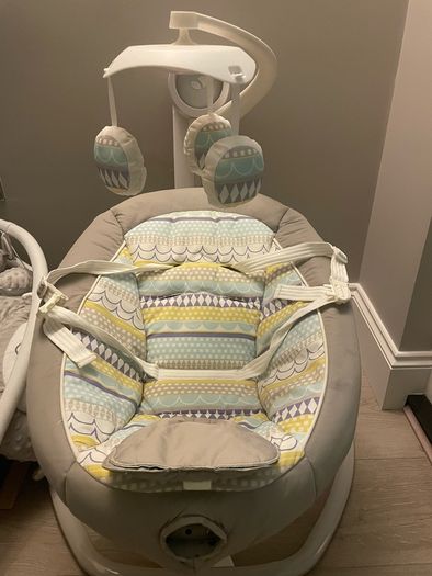 joie baby swing