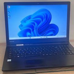 Laptop-Intel i5-8GB-SSD -Windows 11