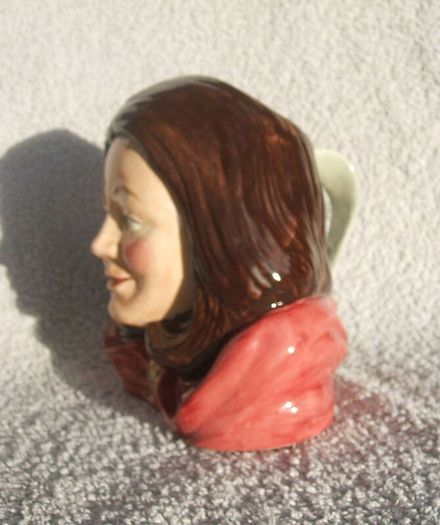 MAID MARIAN (Sylvac, Staffordshire) - a Sherwood Forest character jug (1970's). Excellent condition.