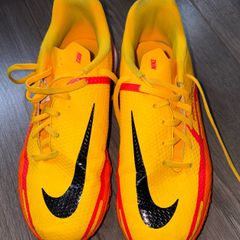 Nike Phantom Astro Football Boots Size UK 3