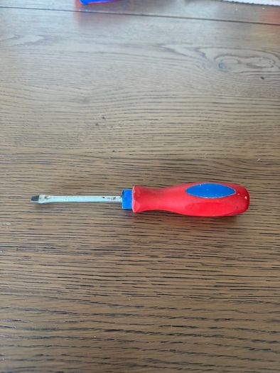Screwdriver