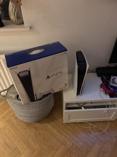 Boxed PS5 disc edition 825gb